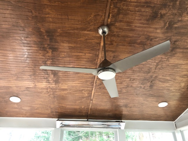 Ceiling fan in Screened Porch